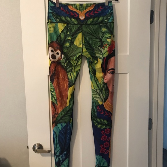 frida kahlo yoga leggings